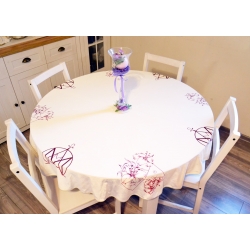 Obrus biały ze wzorem MM II